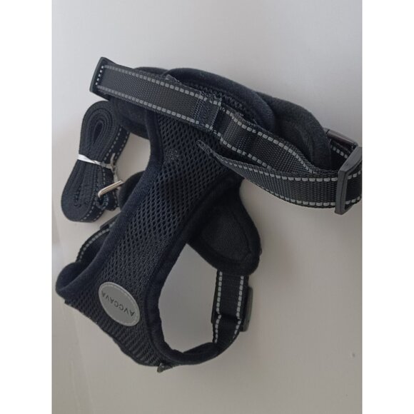 AVCCAVA Pet Harness With Leash Soft Breathable Reflective Strip Size: SM Black - Picture 5 of 13